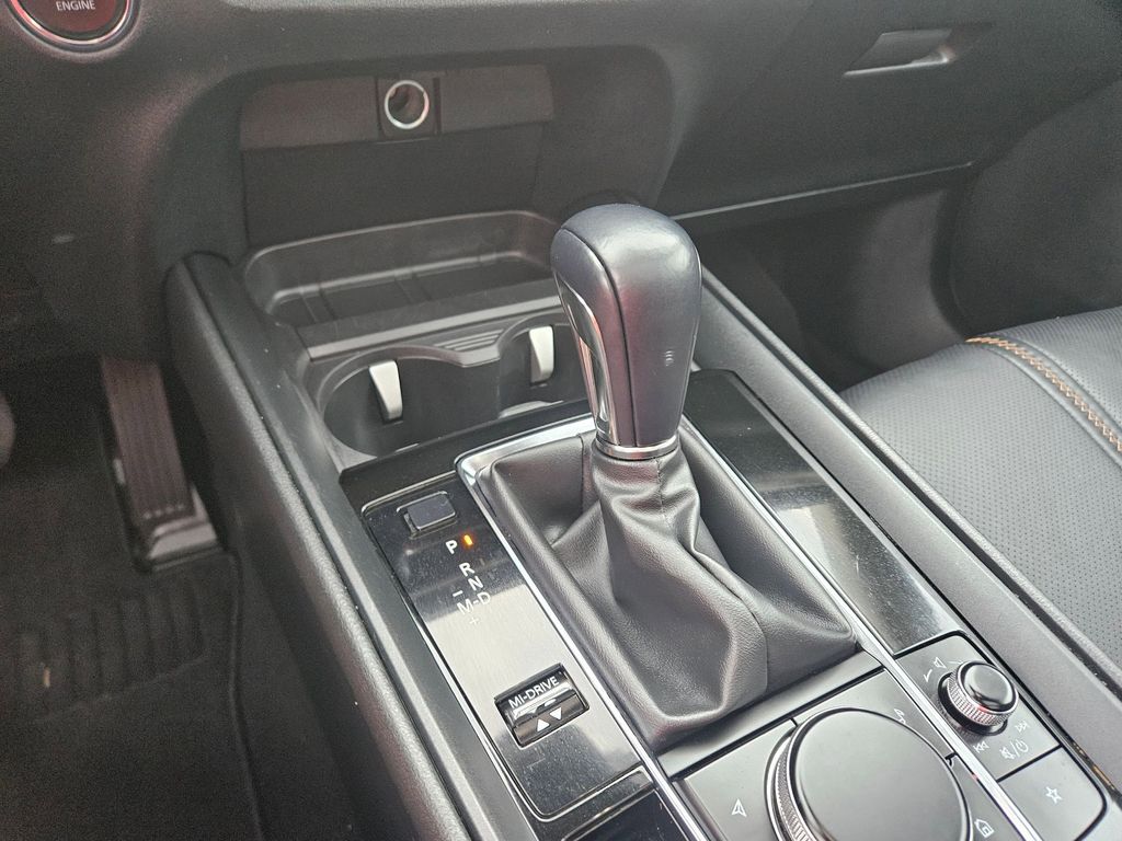 Thumbnail: 2025 Mazda CX-50 - 30