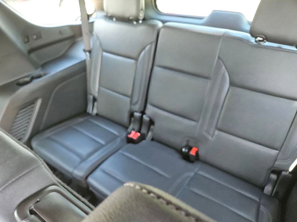 Thumbnail: 2025 Chevrolet Tahoe - 27