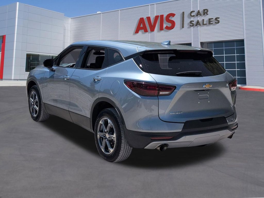 Thumbnail: 2025 Chevrolet Blazer - 9