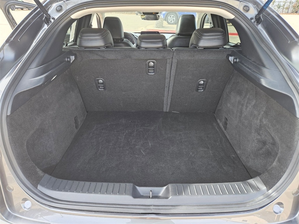 Thumbnail: 2025 Mazda CX-30 - 25