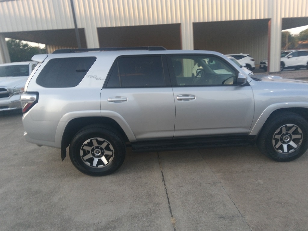 Thumbnail: 2024 Toyota 4Runner - 7
