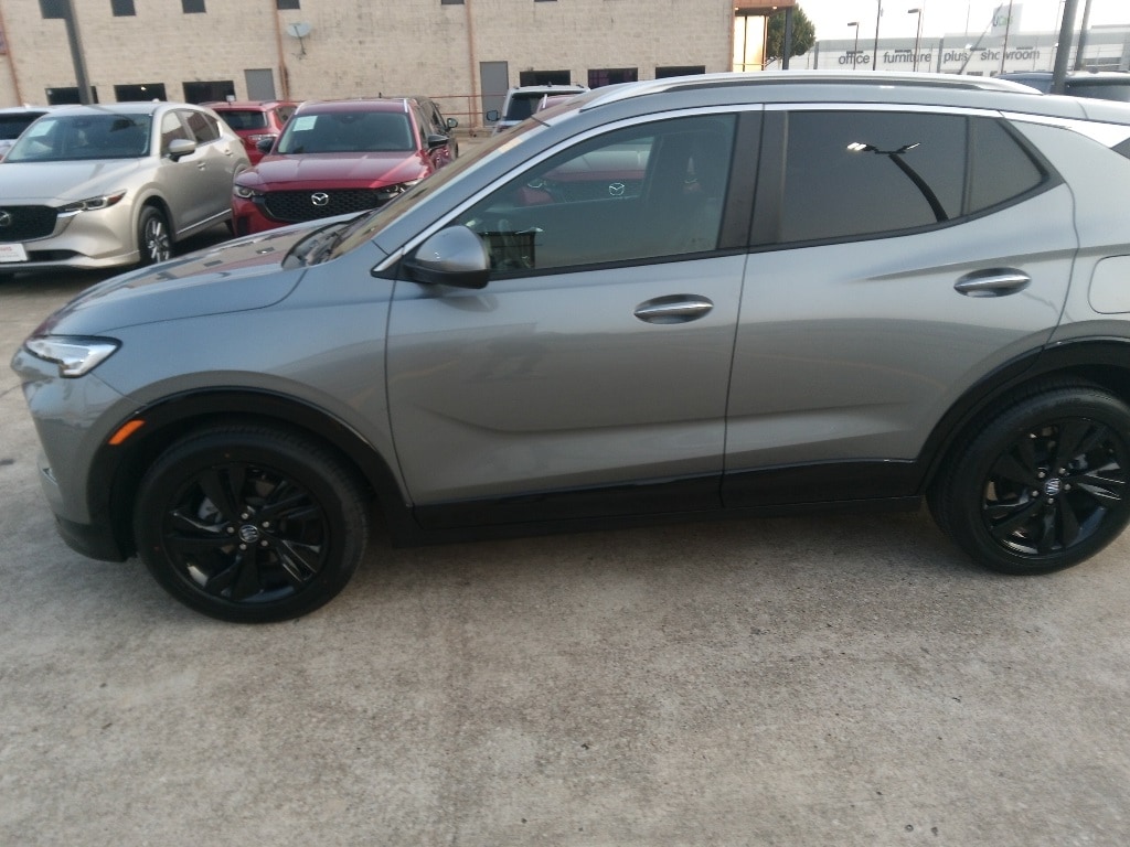 Thumbnail: 2024 Buick Encore GX - 3