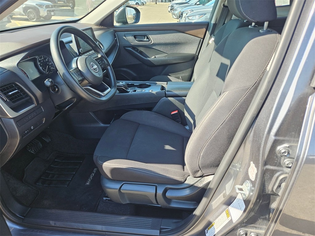 Thumbnail: 2023 Nissan Rogue - 11