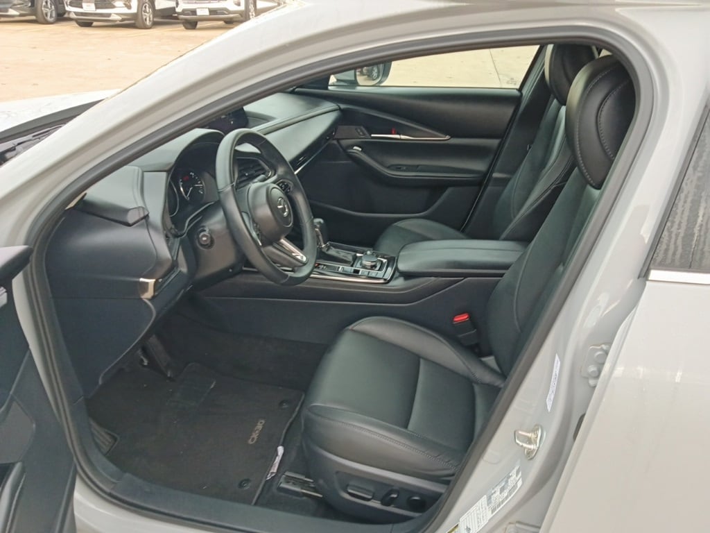 Thumbnail: 2025 Mazda CX-30 - 3