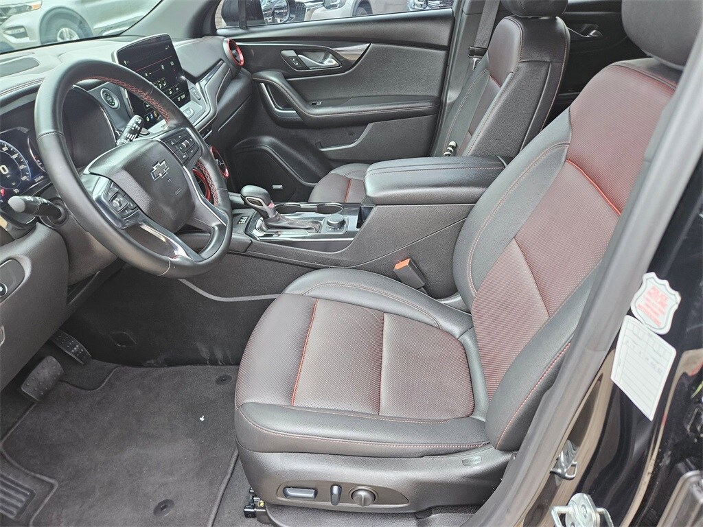 Thumbnail: 2025 Chevrolet Blazer - 11