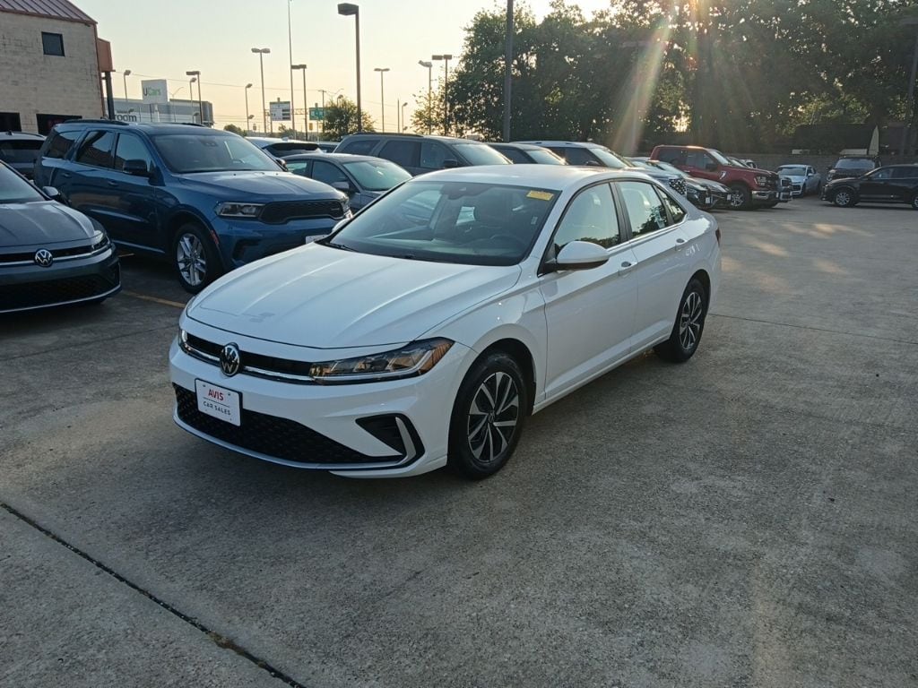 2025 Volkswagen Jetta's photo