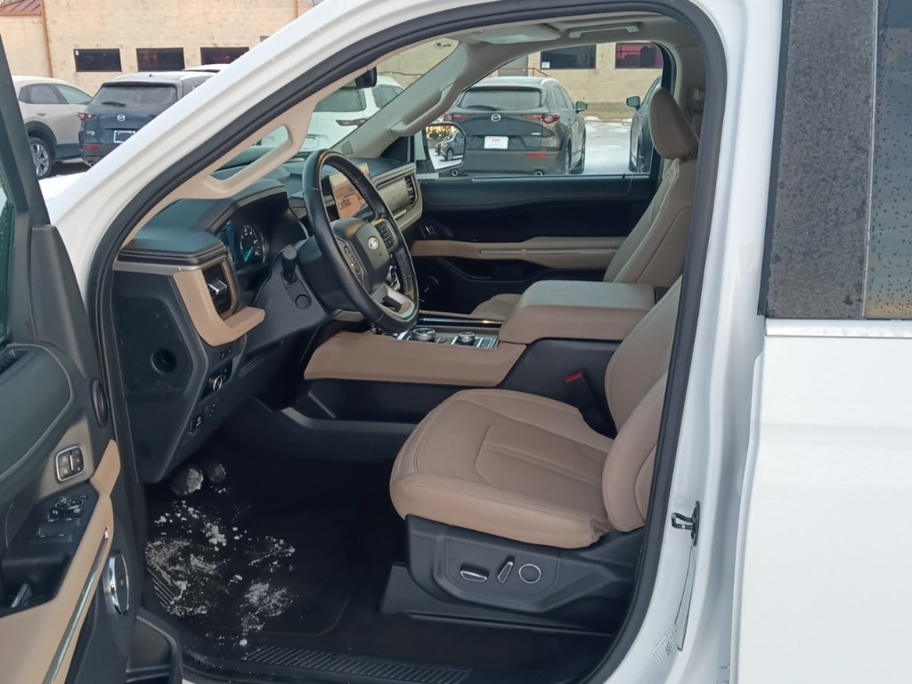 Thumbnail: 2024 Ford Expedition - 3