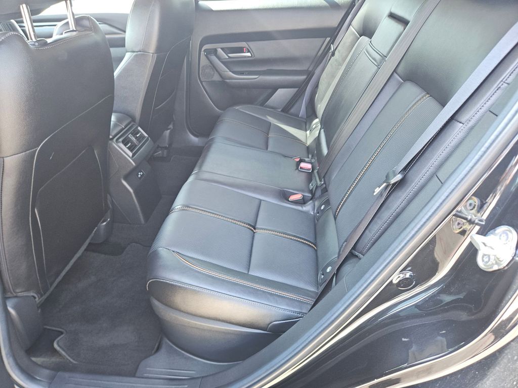 Thumbnail: 2025 Mazda CX-50 - 27