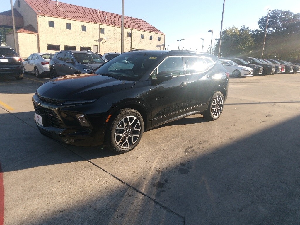 Certified 2025 Chevrolet Blazer RS SUV