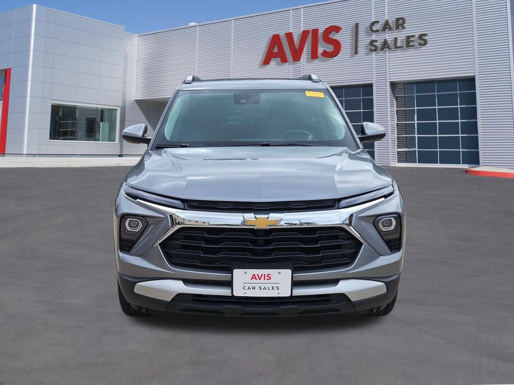 Thumbnail: 2025 Chevrolet TrailBlazer - 10