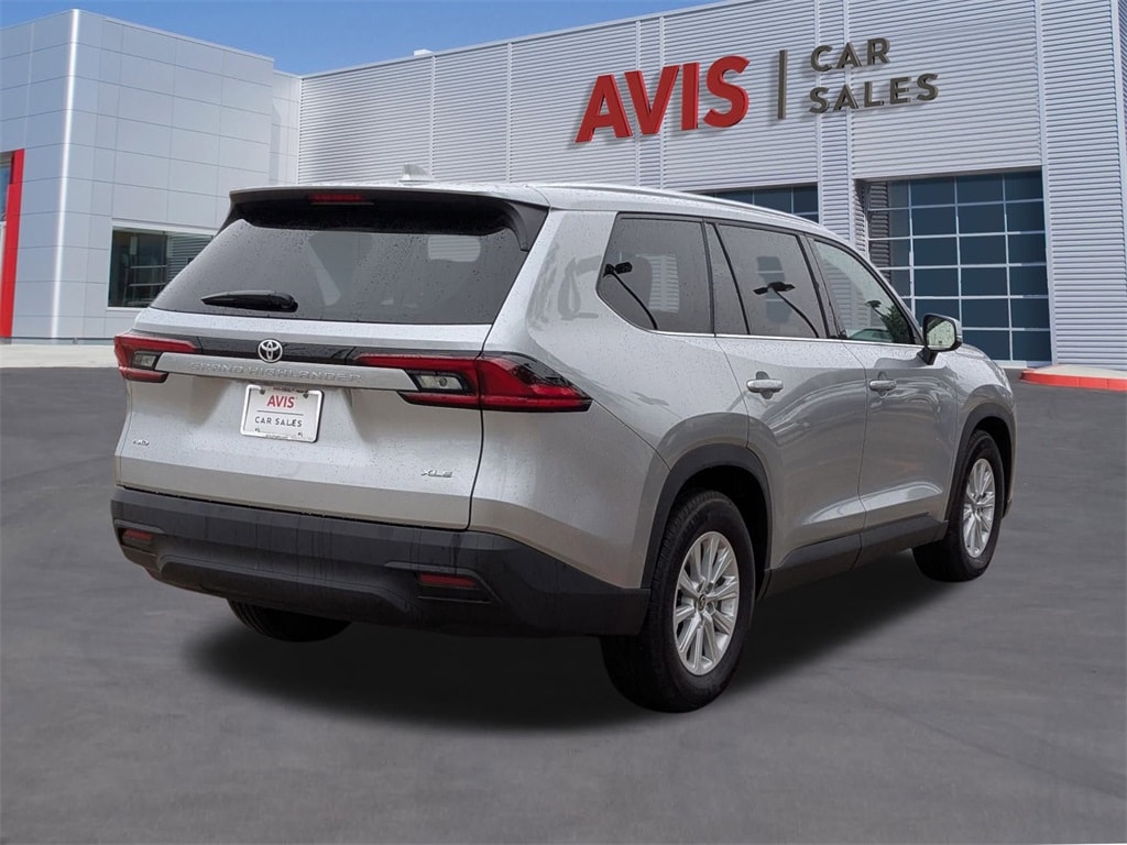 Thumbnail: 2025 Toyota Grand Highlander - 6
