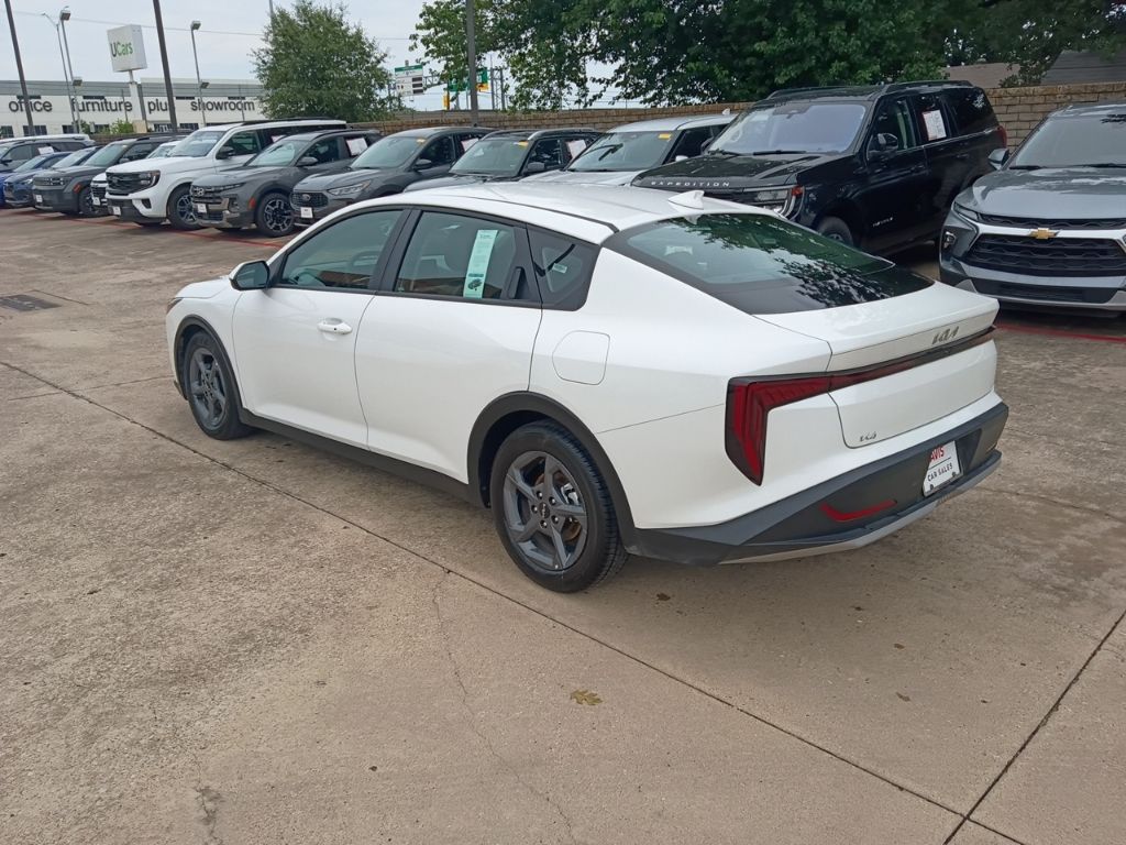 Thumbnail: 2025 Kia K4 - 8