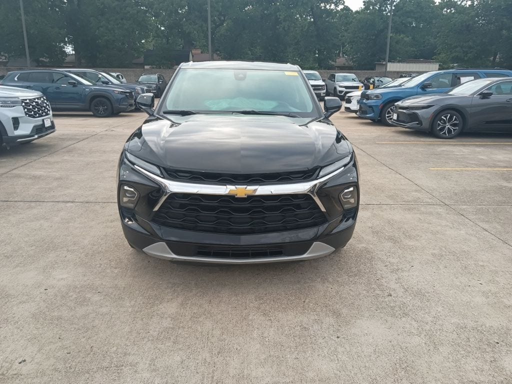 Thumbnail: 2025 Chevrolet Blazer - 5