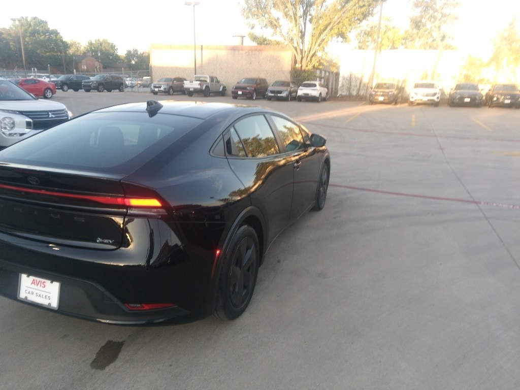 Thumbnail: 2025 Toyota Prius - 5