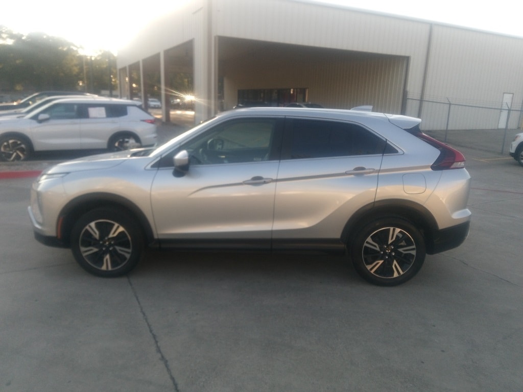 Thumbnail: 2024 Mitsubishi Eclipse Cross - 4