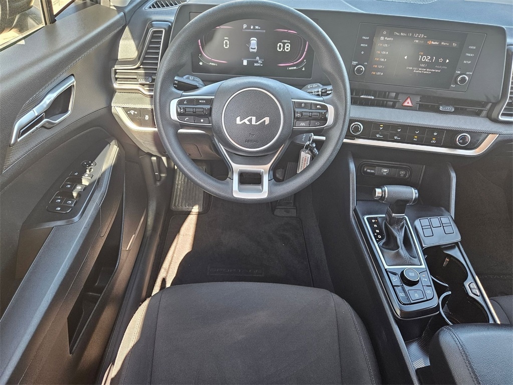 Thumbnail: 2024 Kia Sportage - 16