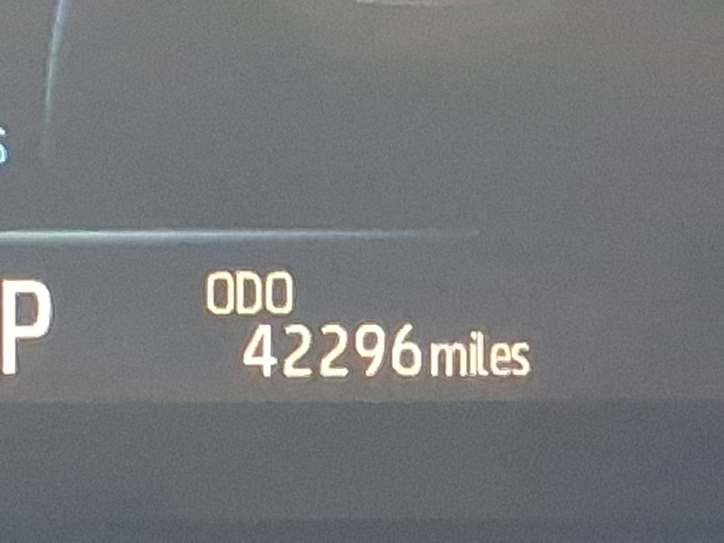 Thumbnail: 2025 Toyota Sienna - 2