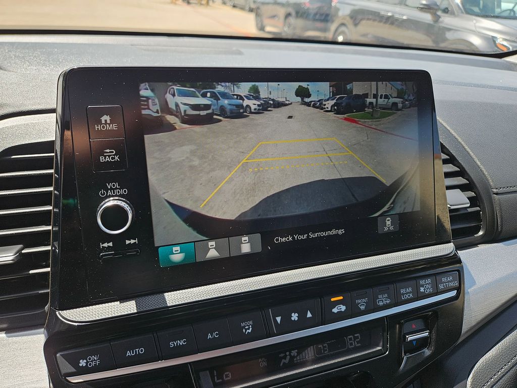 Thumbnail: 2025 Honda Odyssey - 22