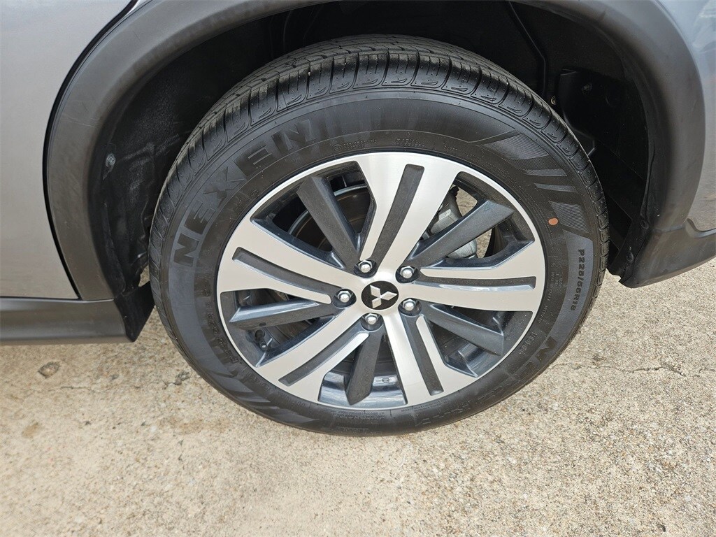 Thumbnail: 2025 Mitsubishi Outlander Sport - 28