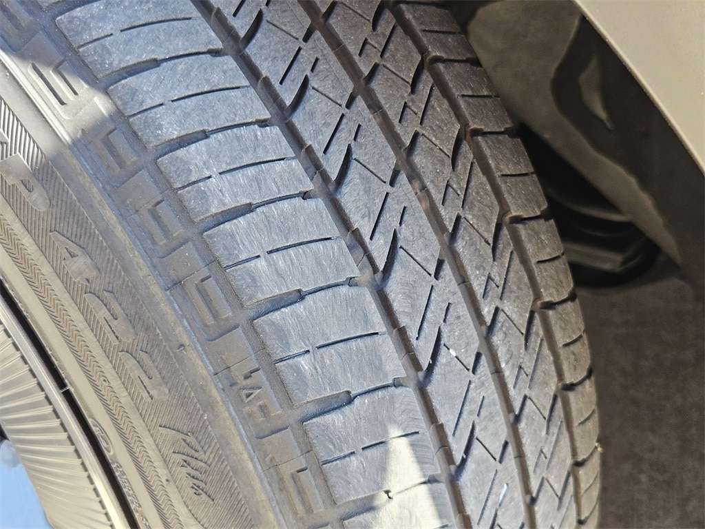 Thumbnail: 2025 Toyota Prius - 27