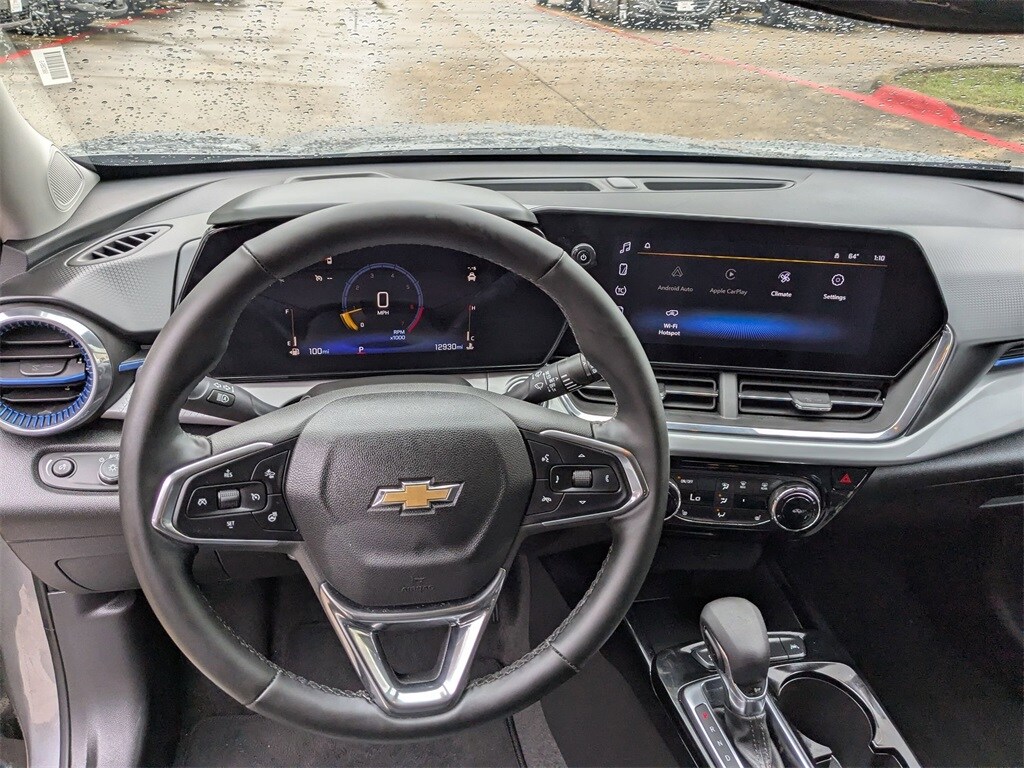 Thumbnail: 2025 Chevrolet Trax - 16