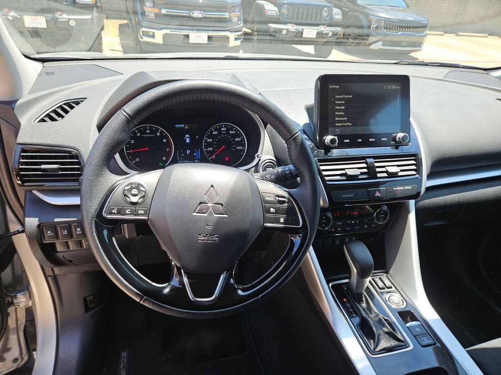 Thumbnail: 2025 Mitsubishi Eclipse Cross - 17