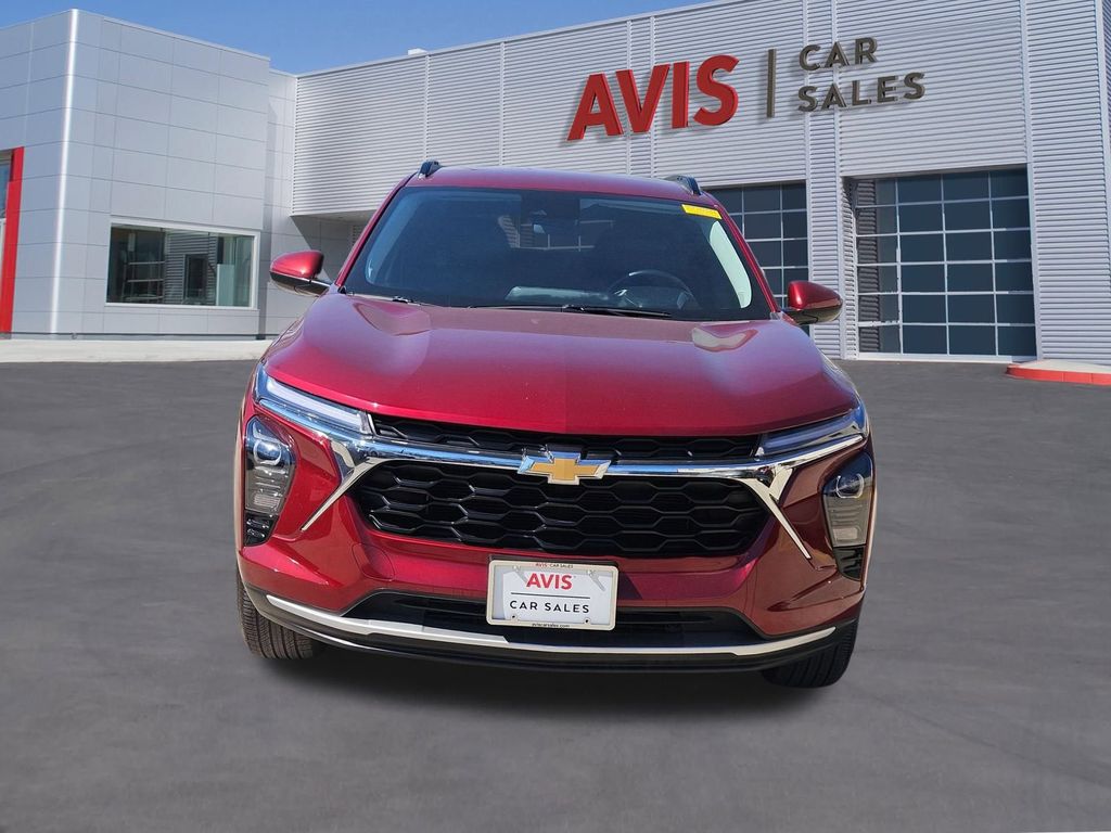 Thumbnail: 2025 Chevrolet Trax - 10