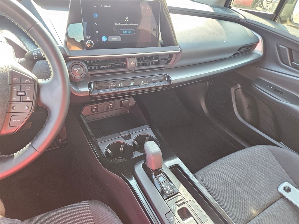 Thumbnail: 2025 Toyota Prius - 20