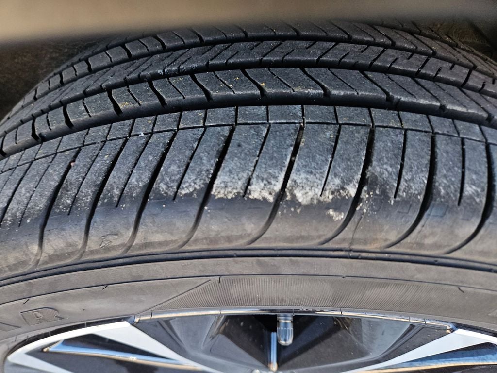 Thumbnail: 2025 Mazda CX-50 - 25