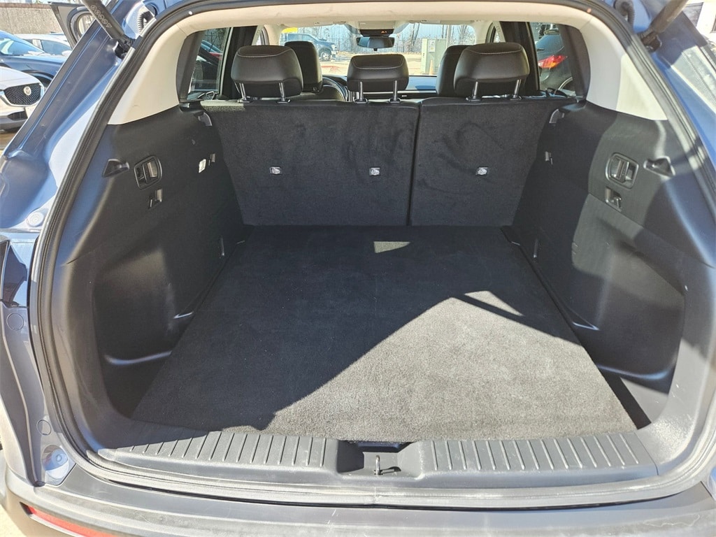 Thumbnail: 2025 Mazda CX-50 - 24