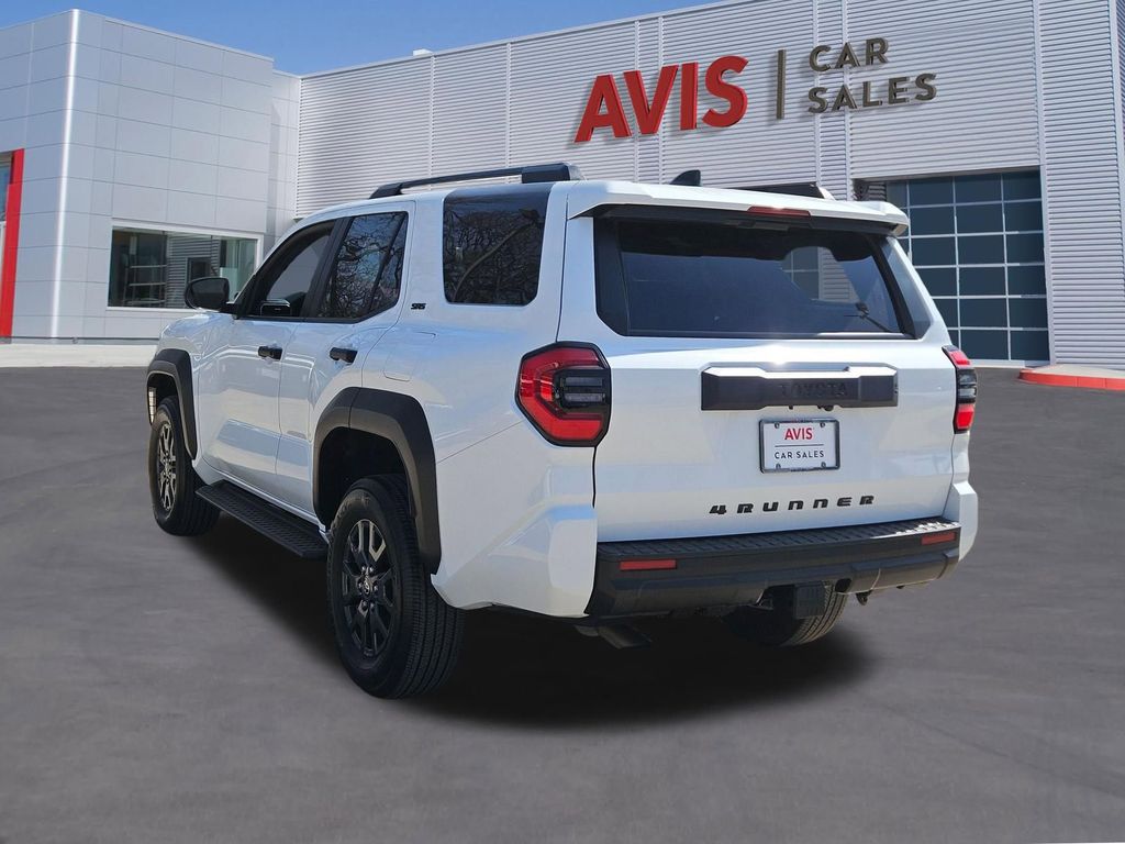 Thumbnail: 2025 Toyota 4Runner - 3