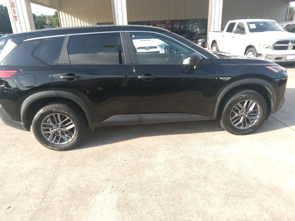 Thumbnail: 2023 Nissan Rogue - 7