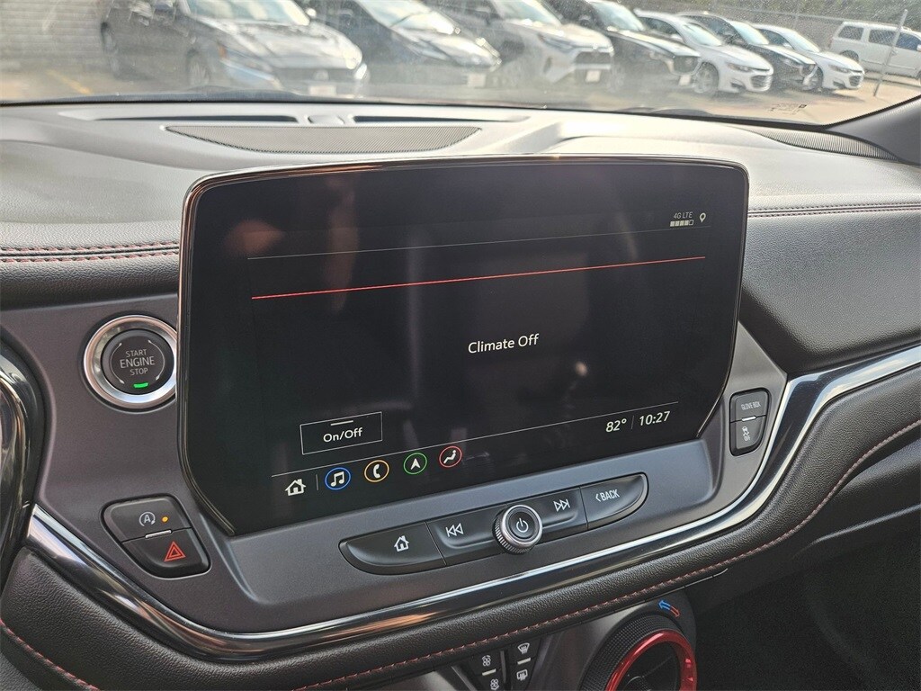 Thumbnail: 2025 Chevrolet Blazer - 21