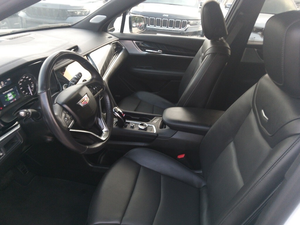 2024 Cadillac XT6 Premium Luxury 10