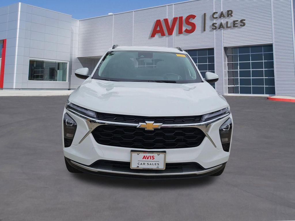 Thumbnail: 2025 Chevrolet Trax - 10