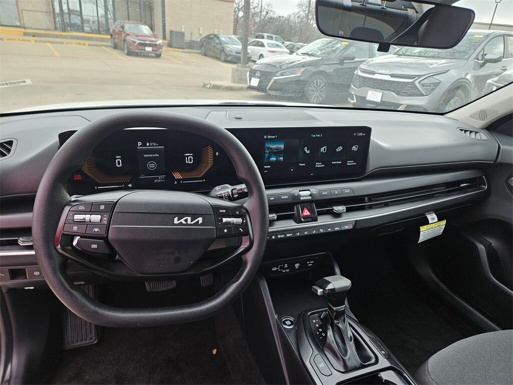 Thumbnail: 2025 Kia K4 - 16