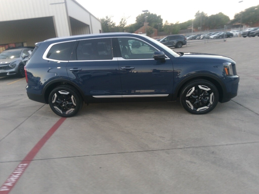 Thumbnail: 2025 Kia Telluride - 7