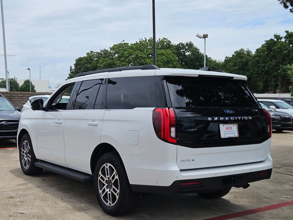Thumbnail: 2025 Ford Expedition - 3