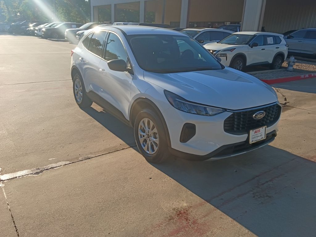 Thumbnail: 2025 Ford Escape - 6
