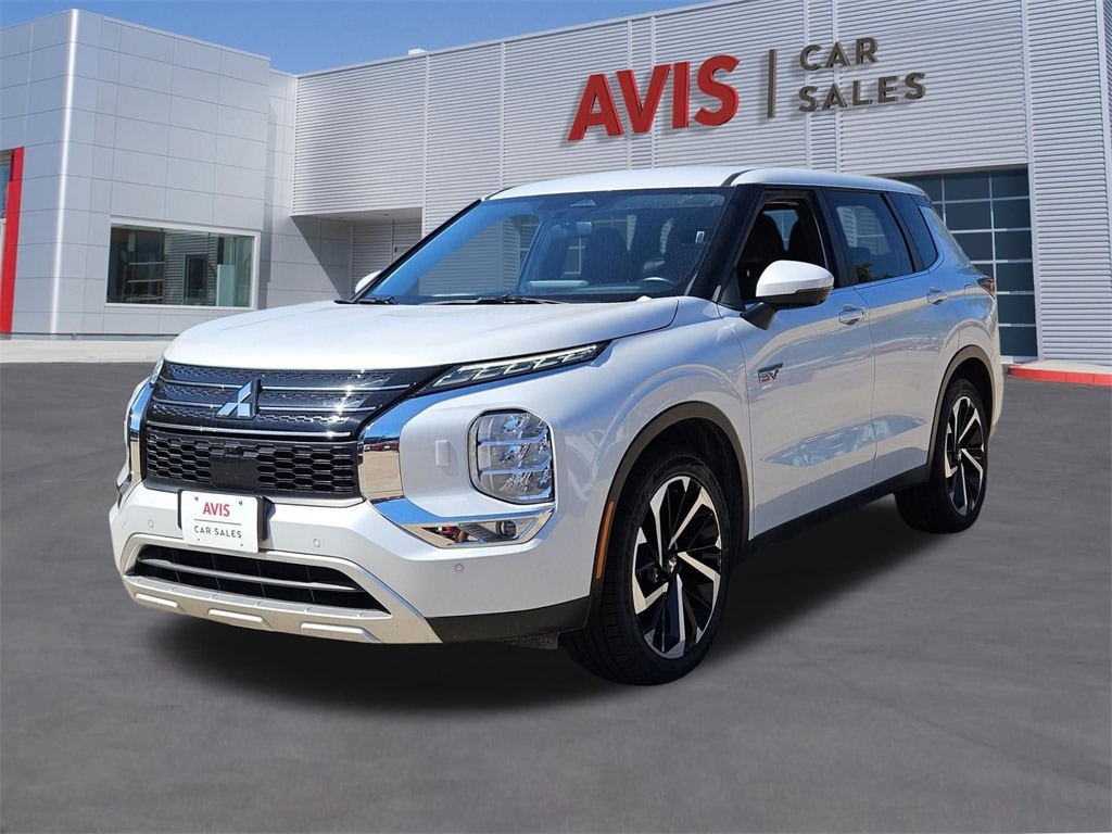 Certified 2023 Mitsubishi Outlander Plug-In Hybrid  SUV