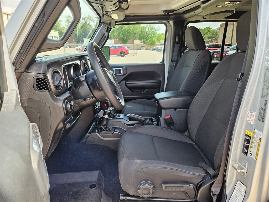 Thumbnail: 2023 Jeep Wrangler - 14