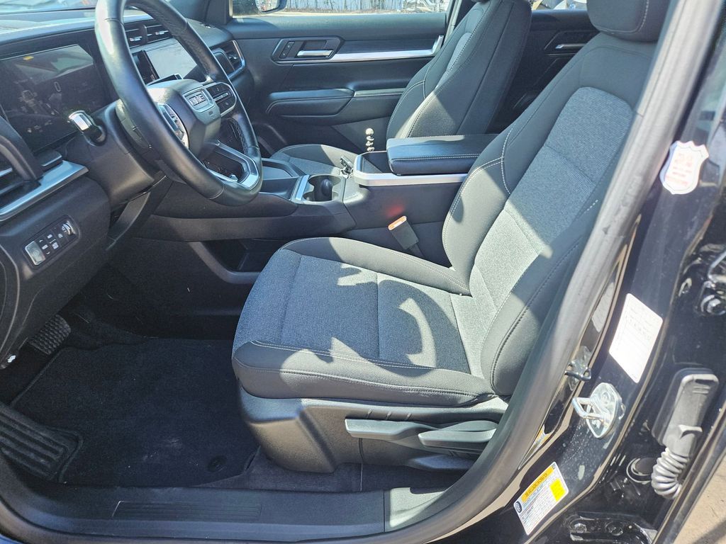 Thumbnail: 2025 GMC Terrain - 11