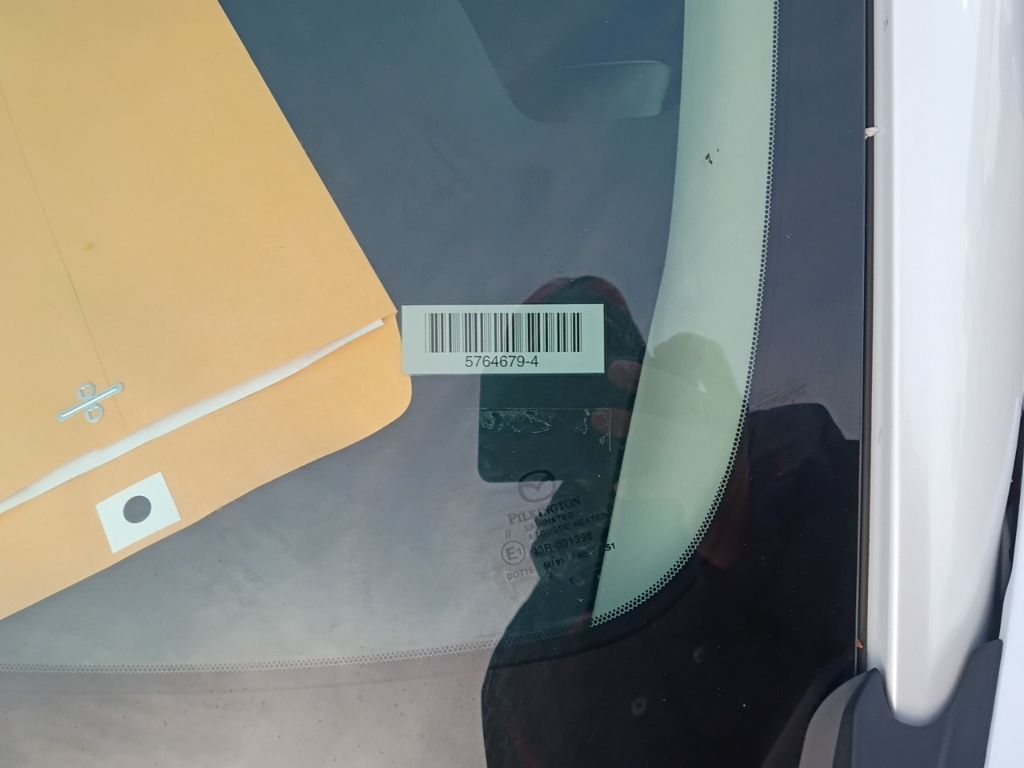 Thumbnail: 2025 Mazda CX-50 - 14