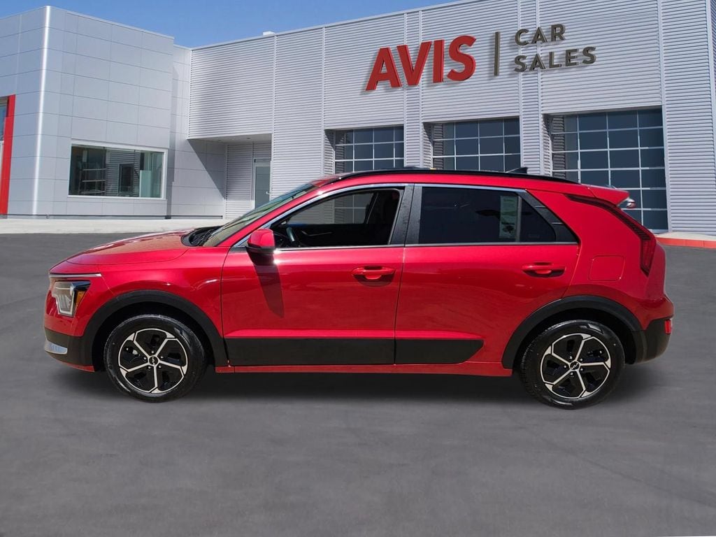 Thumbnail: 2025 Kia Niro - 2