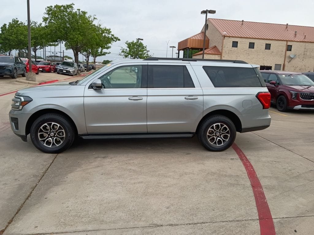 Thumbnail: 2024 Ford Expedition MAX - 4