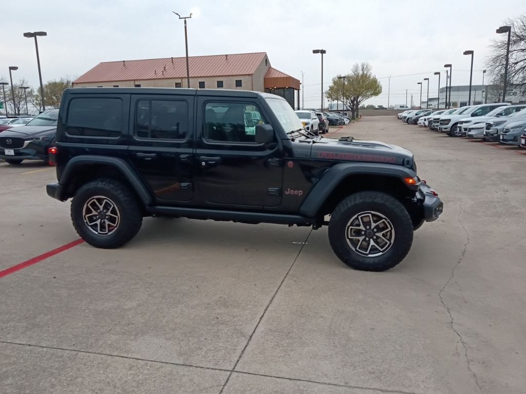 Thumbnail: 2025 Jeep Wrangler - 7