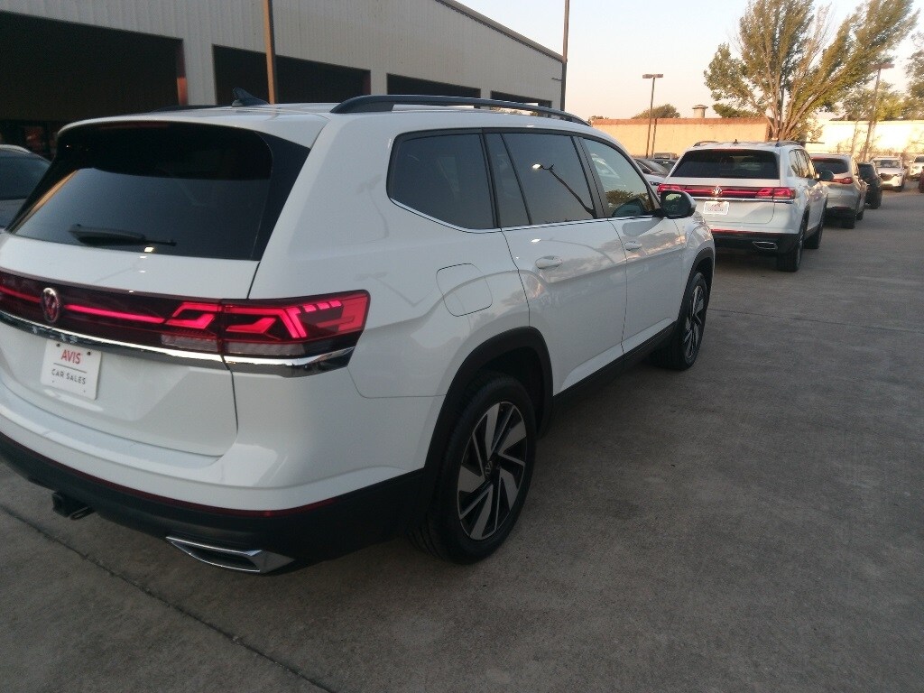Thumbnail: 2025 Volkswagen Atlas - 9