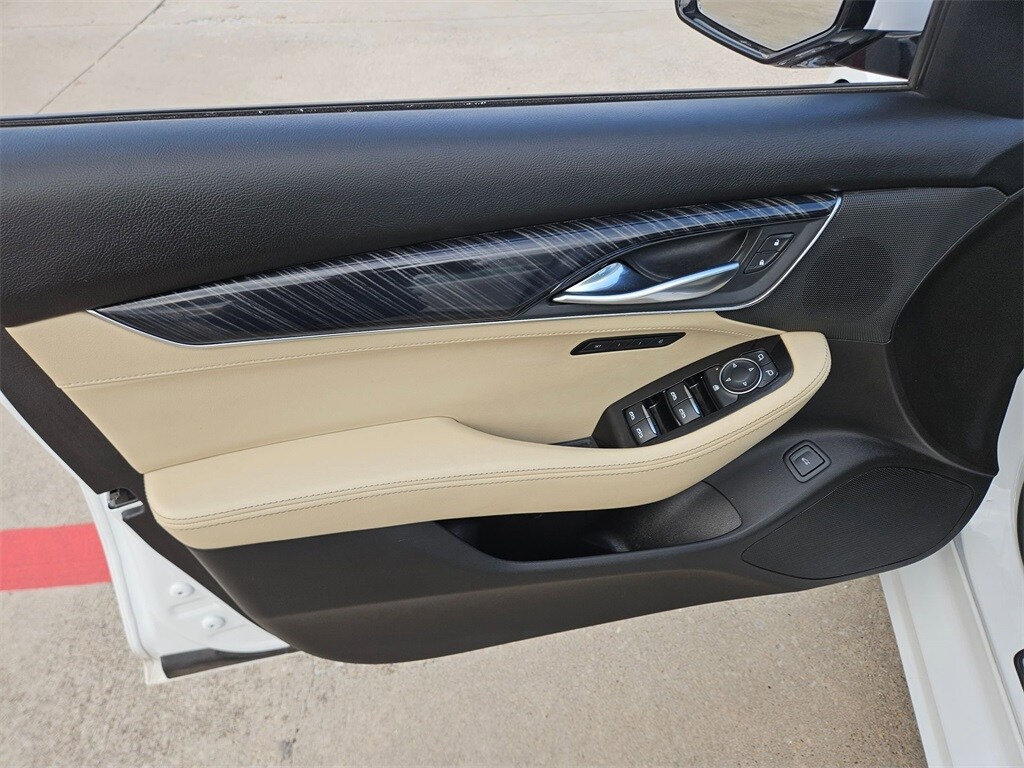 Thumbnail: 2023 Cadillac CT5 - 14