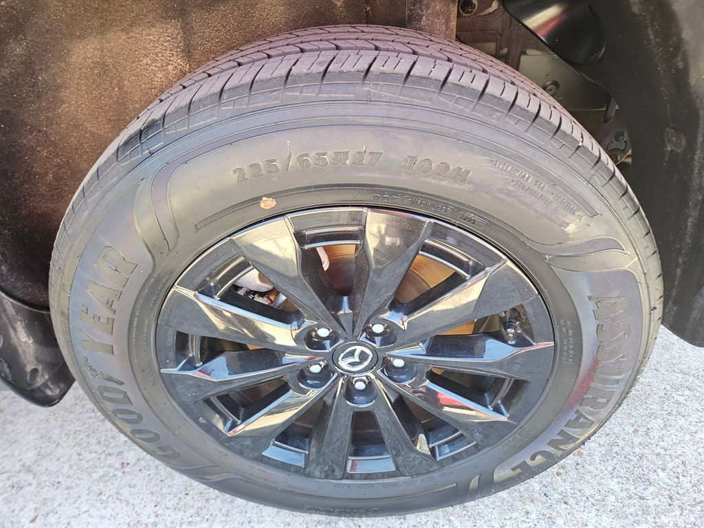 Thumbnail: 2025 Mazda CX-50 - 26