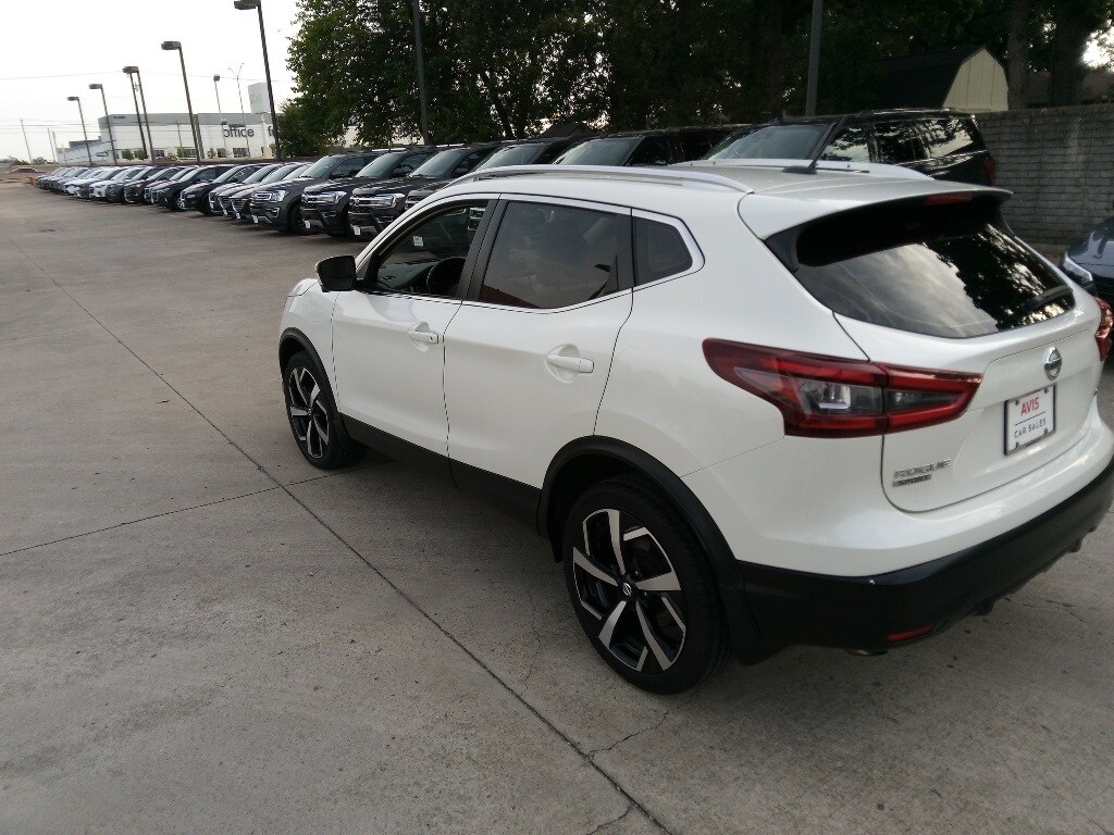 Used 2020 Nissan Rogue Sport For Sale at AVIS Car Sales VIN
